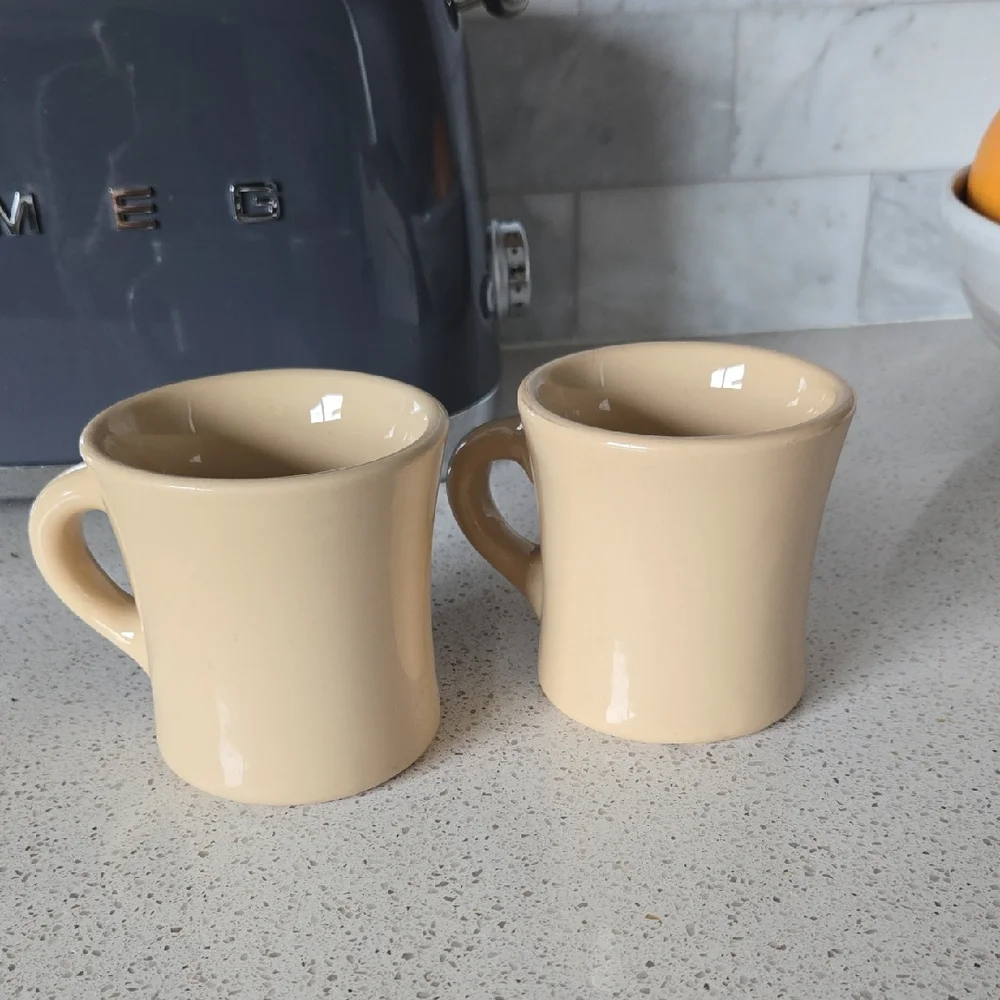 Incaware Cream Ceramic Coffee Mugs Set, Vintage, Modern Contemporary Chic - Picture 1 of 6